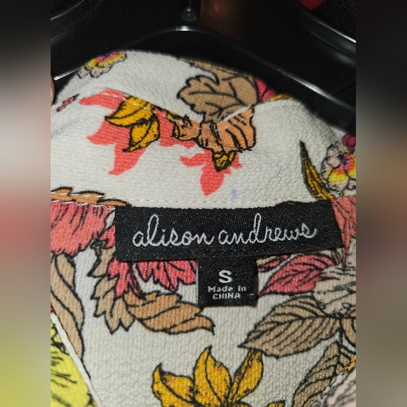 Alison Andrew's size S floral dress. - Picture 3 of 3